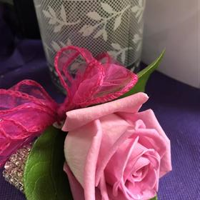 fwthumbwrist corsage.jpg